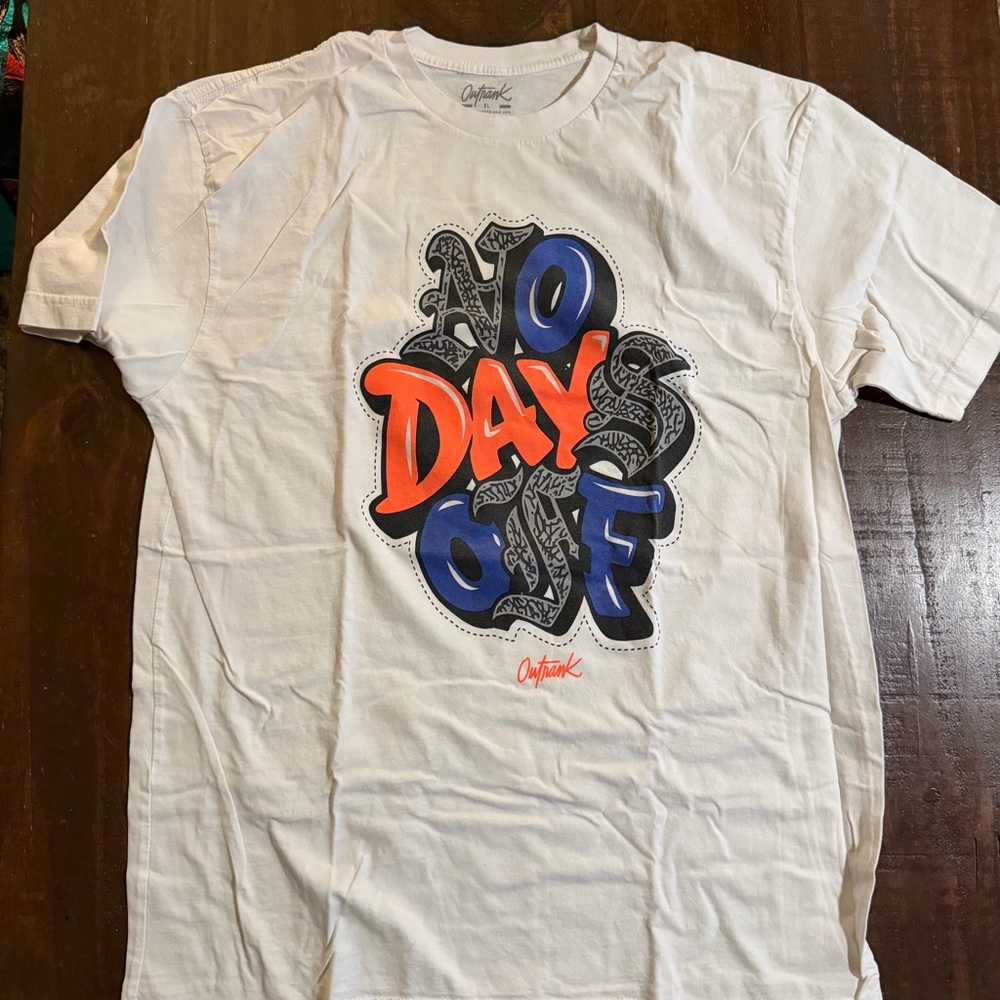 White “No Days Off” Graffiti Graphic T-Shirt by OutRank XL